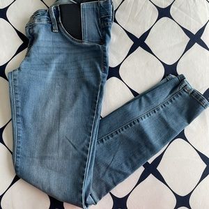 Maternity jeans